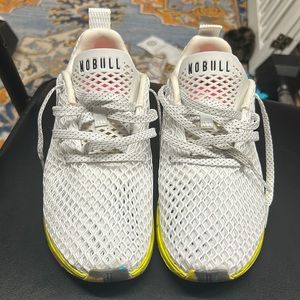 Size 6.5 NoBull runners